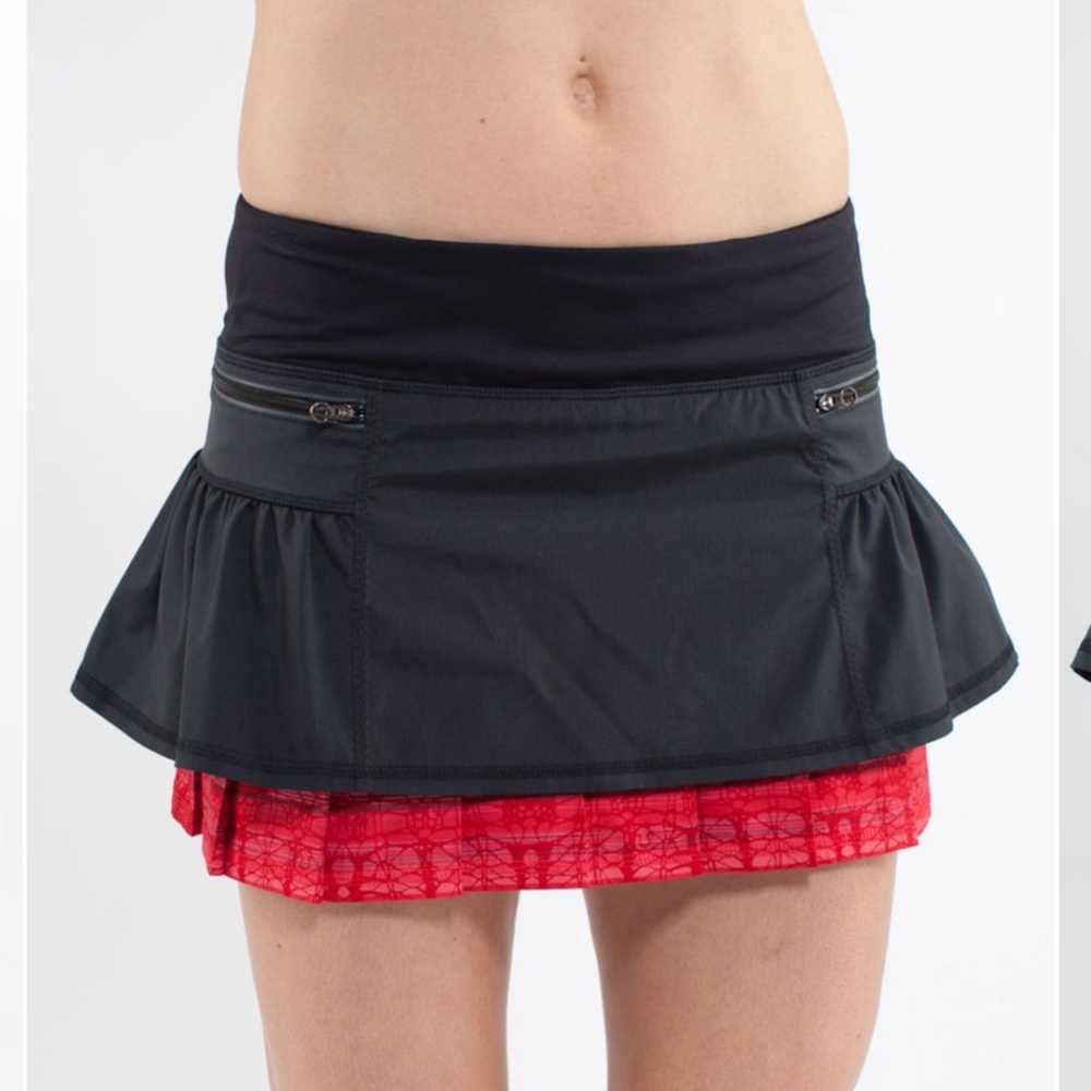 lululemon Run: Your Heart Out Skirt Make Davie Run Crazy Print RARE Size 6